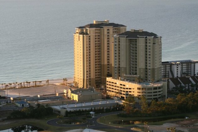 Grand Panama Beach Resort by Emerald View Resorts - Photo2