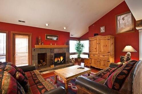 Park City Collection by Wyndham Vacation Rentals - Photo3