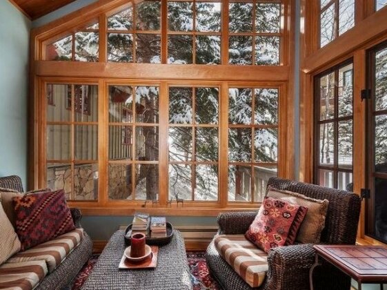 RedAwning Abode at Cache in Deer Valley - Photo4
