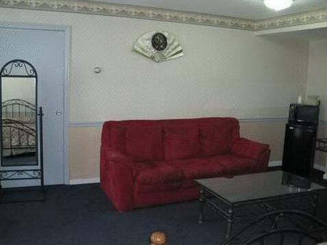 The Parsippany Inn and Suites - Photo3