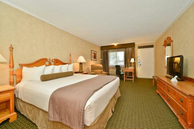 Best Western PLUS Black Oak - Photo3