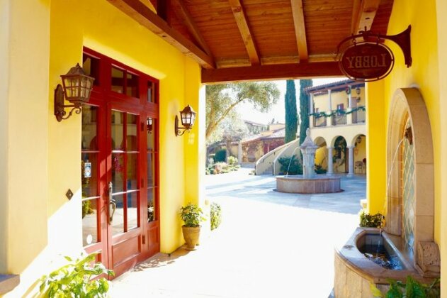 CaliPaso Winery & Villa Paso Robles - Photo3