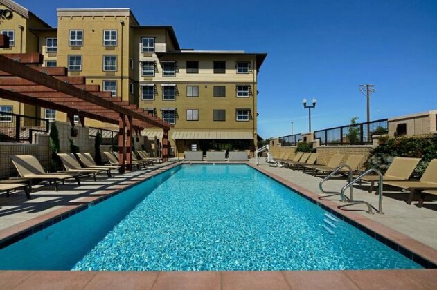 Oxford Suites Paso Robles - Photo5