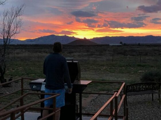 Hummingbird Ranch Vacation Rental - Photo5