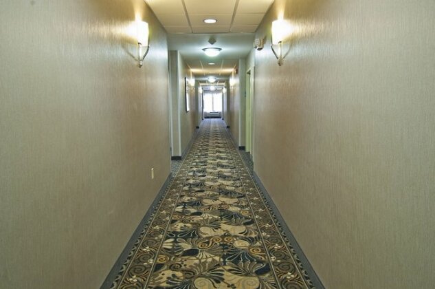 Holiday Inn Express & Suites Jackson/Pearl International Airport - Photo2