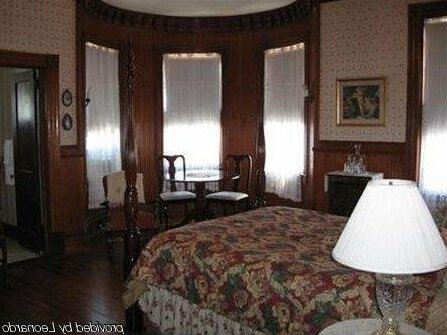 Pensacola Victorian Bed & Breakfast - Photo4