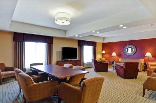 Hampton Inn and Suites Peoria at Grand Prairie - Photo5