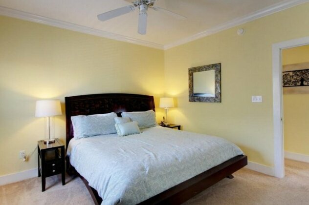 Cozy Hideaway 22C - Photo2