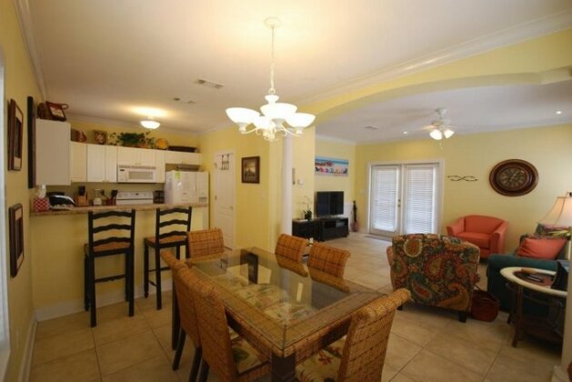 Cozy Hideaway 22C - Photo4
