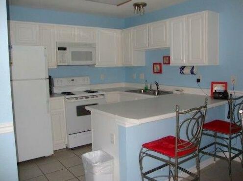 Tern Key Realty & Rentals - Photo4