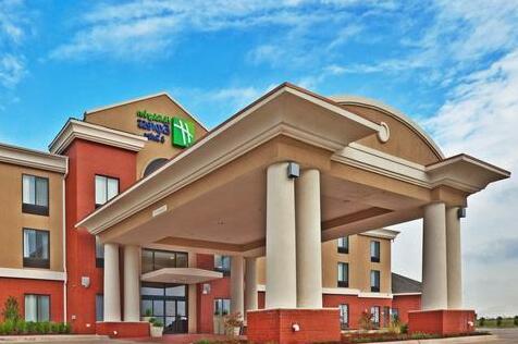 Holiday Inn Express & Suites Perry