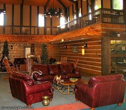 RiverBank Lodge - Photo2