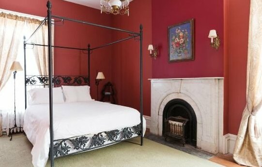 Ragland Mansion Bed & Breakfast - Photo5