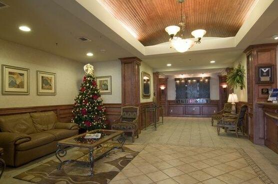 Holiday Inn Express Hotel & Suites Pharr - Photo4