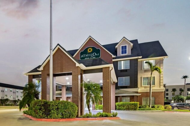 La Quinta Inn & Suites Pharr North McAllen - Photo5