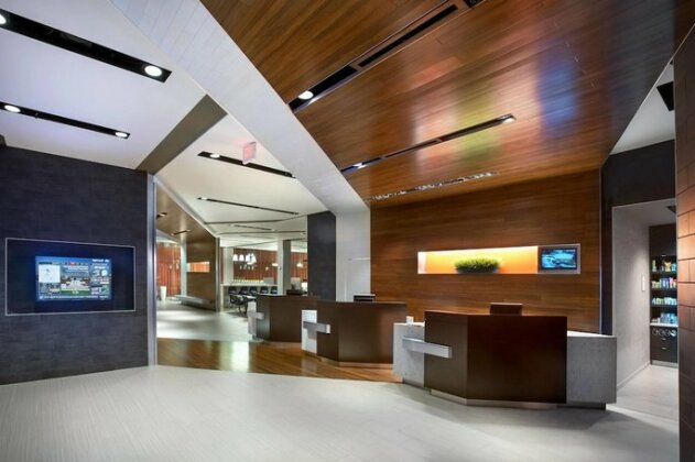 Courtyard by Marriott Philadelphia South at The Navy Yard - Photo3