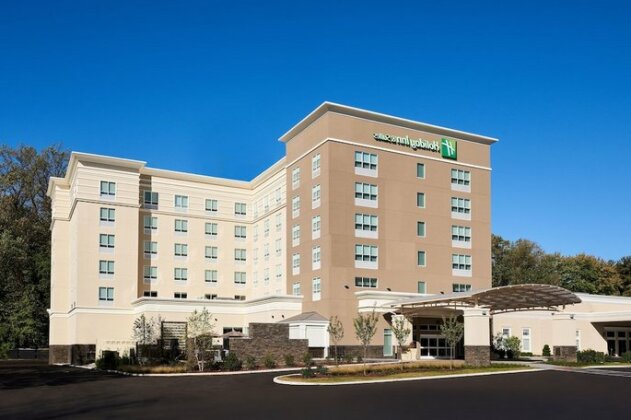 Holiday Inn & Suites Philadelphia W - Drexel Hill - Photo2