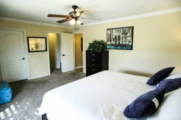 Presidio - 6 Bedroom Home - Scottsdale - Photo5