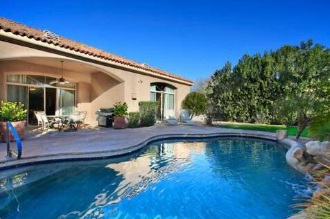 Private Vacation Homes - Scottsdale South