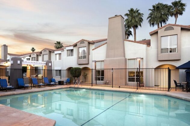 Residence Inn Scottsdale Paradise Valley - Photo2