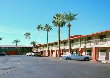 Rodeway Inn Phoenix - Photo2