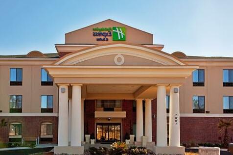 Holiday Inn Express Hotel & Suites Picayune - Photo2