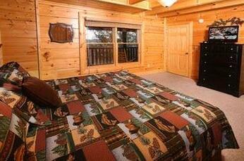 Beautiful View - Four Bedroom - Photo4