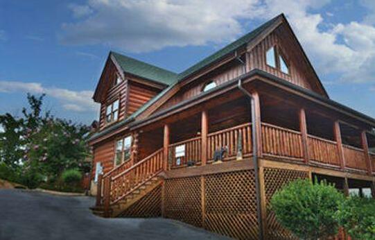 Celebration Lodge - Four Bedroom - Photo3