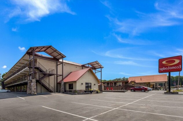 Econo Lodge Pigeon Forge Tennessee - Photo3