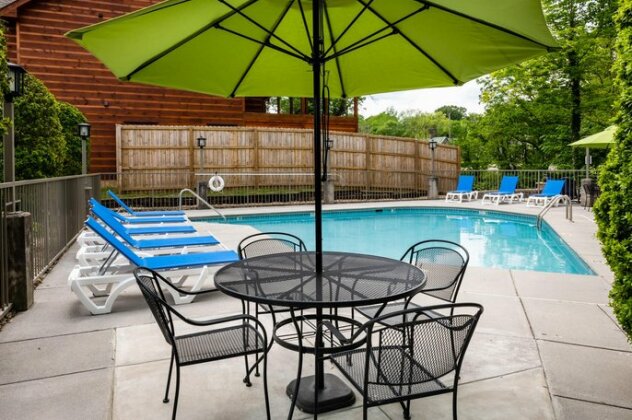 Twin Mountain Inn & Suites - Photo3