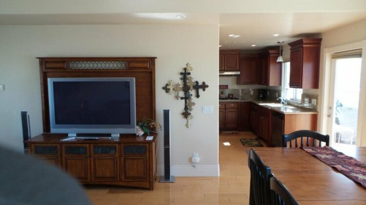 271 Wadsworth Two-Bedroom Apartment - Photo2