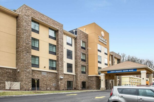 Comfort Inn & Suites Pittsburgh - Photo3
