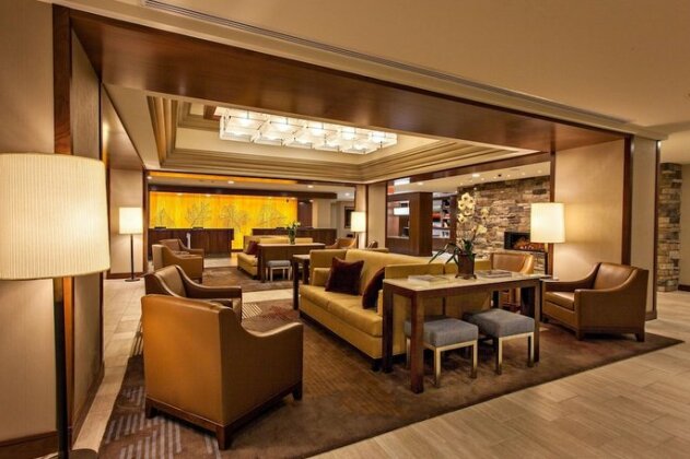 DoubleTree by Hilton Pittsburgh-Green Tree - Photo4