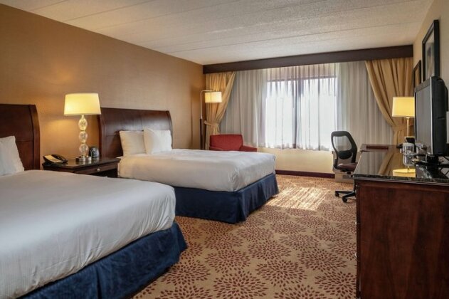 DoubleTree by Hilton Pittsburgh Monroeville Convention Center - Photo5