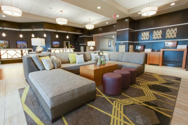 Drury Inn & Suites Pittsburgh Airport Settlers Ridge - Photo2