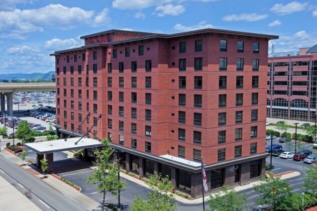 Hampton Inn & Suites Pittsburgh Downtown - Photo2