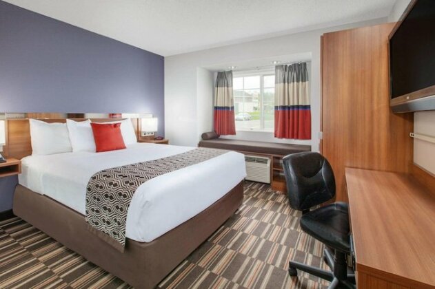 Microtel Inn & Suites by Wyndham Pittsburgh Airport - Photo5