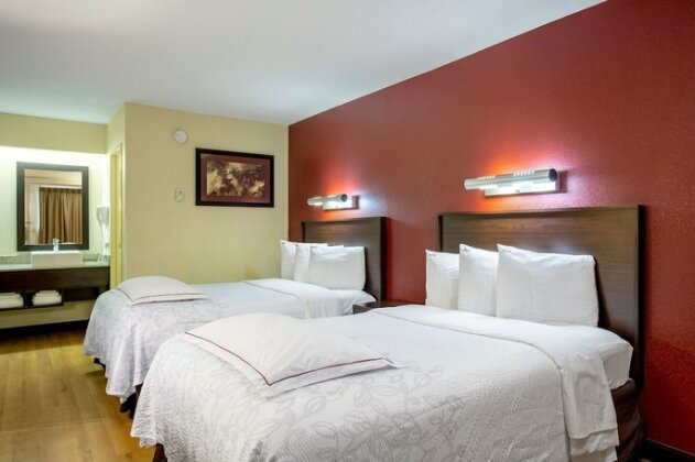 Red Roof Inn Plus+ Pittsburgh East - Monroeville - Photo4