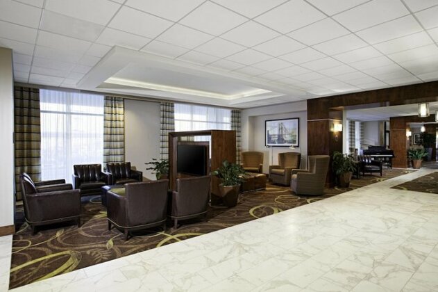 Sheraton Pittsburgh Airport Hotel - Photo4