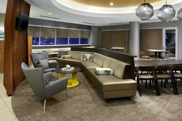 SpringHill Suites by Marriott Pittsburgh Bakery Square - Photo3