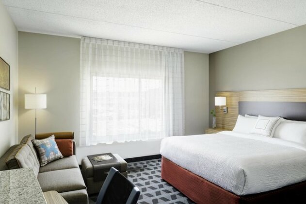 TownePlace Suites by Marriott Pittsburgh Harmarville - Photo3