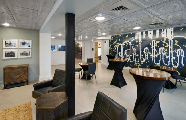 TRYP by Wyndham Pittsburgh/Lawrenceville - Photo2