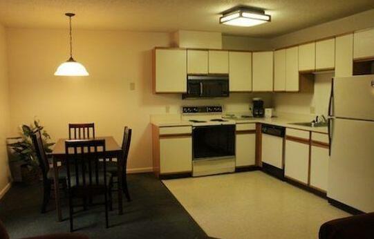 Yankee Suites Extended Stay - Photo3