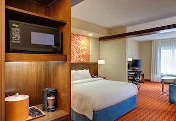 Fairfield Inn & Suites by Marriott Dallas Plano North - Photo4