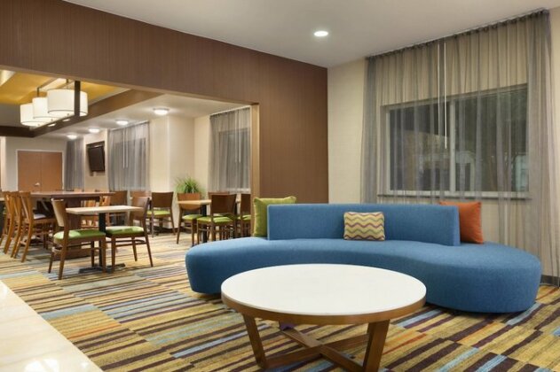 Fairfield Inn & Suites by Marriott Dallas Plano - Photo3