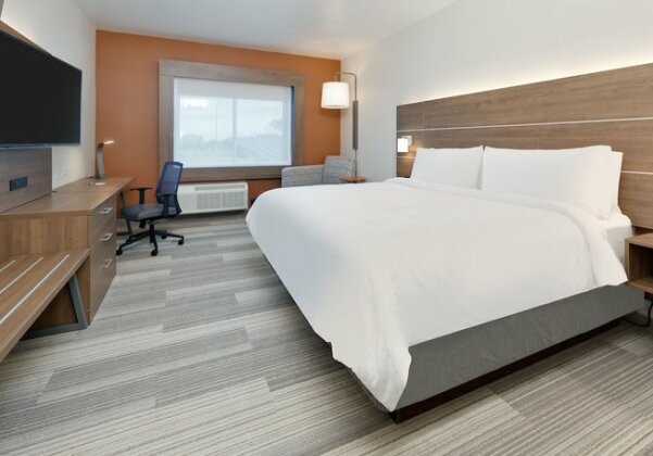 Holiday Inn Express & Suites - Plano East - Photo4