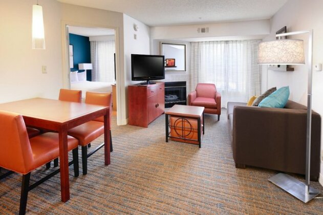 Residence Inn by Marriott Dallas Plano/Legacy - Photo5