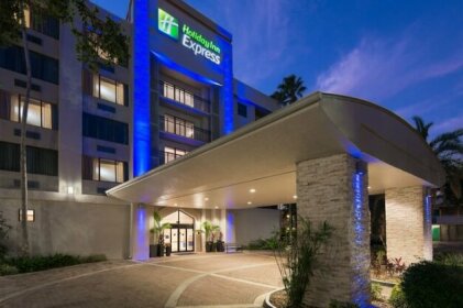 Holiday Inn Express Hotel & Suites Ft Lauderdale-Plantation