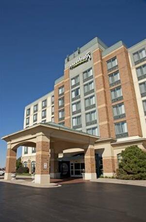 Doubletree by Hilton Pleasant Prairie Kenosha WI - Photo3