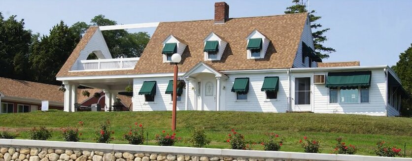 Blue Spruce Motel & Townhouses